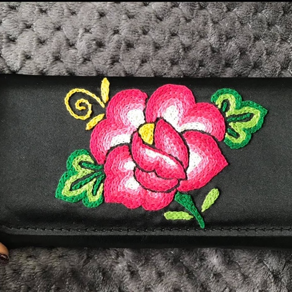 BRAND NEW Beautiful Leather Wallet - Picture 2 of 4
